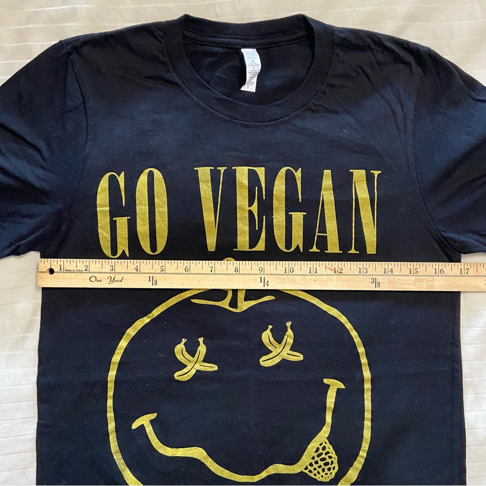 Go Vegan Nirvana smiley face t-shirt 🙂🧘‍♂️🙏 size S - Picture 5 of 8